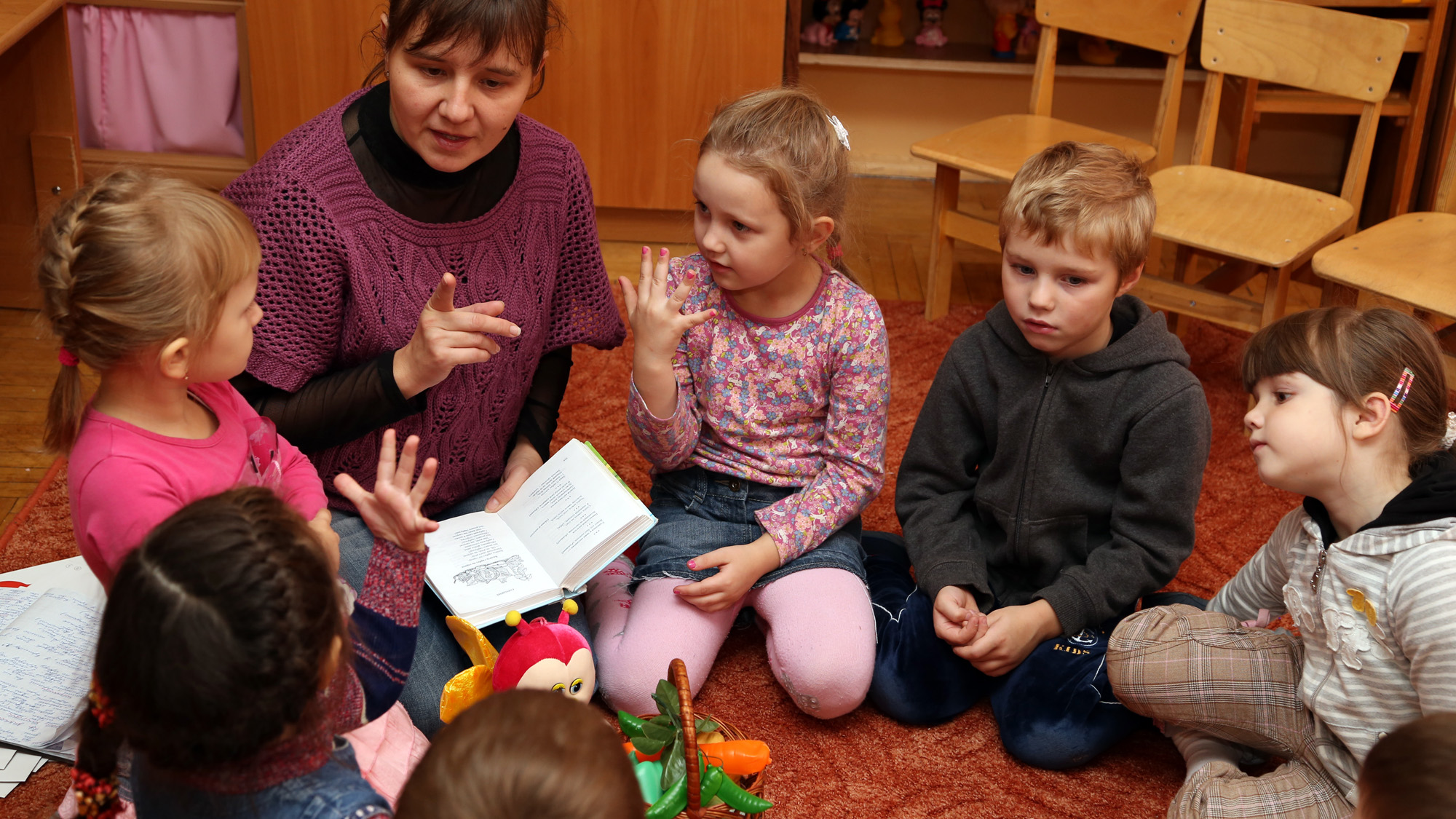 FAGBREV I VEKST: Andelen barnehageassistenter med fagbrev har økt. Det vil likevel ikke si at det legges til rette for at kompetansen skal bli utnyttet på arbeidsplassene. Det samme gjelder i skole/skolefritidsordningen.